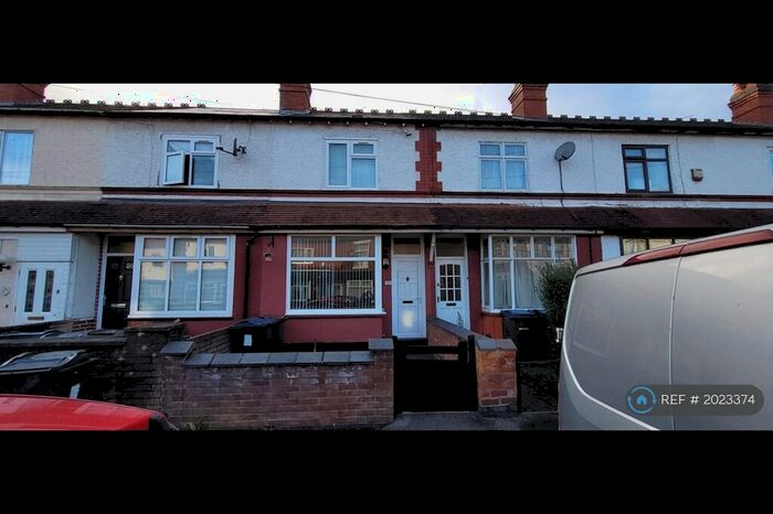 3 Bedroom Terraced House To Rent In Ripple Road, Birmingham, B30