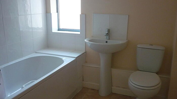 2 Bedroom Apartment To Rent In St Stephens Court, Pottery Terrace, NP20