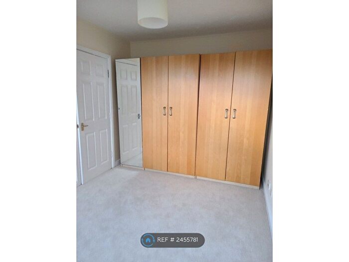 1 Bedroom Flat To Rent In Whitecross Gardens, York, YO31