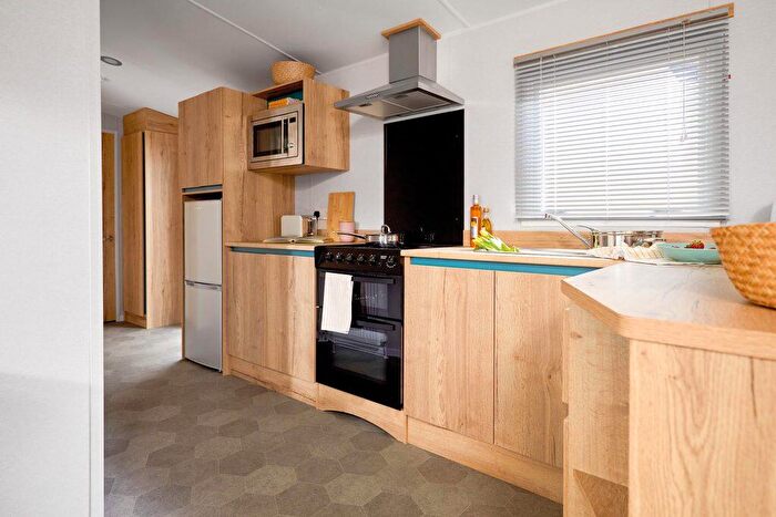 2 Bedroom Caravan For Sale In Drimsynie Holiday Village, PA24