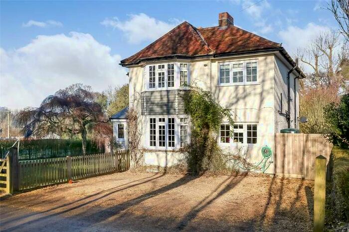 4 Bedroom Detached House For Sale In Lawrence House, 7 Horsebridge Road, Kings Somborne, Stockbridge, Hampshire, SO20