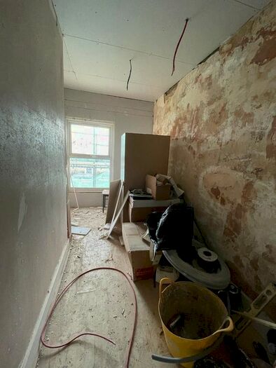 2 Bedroom Flat To Rent In Goldhawk Road, Hammersmith, W12