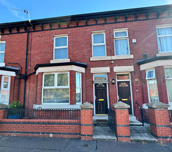 3 Bedroom Terraced House For Sale In Seymour Road South, Manchester, M11