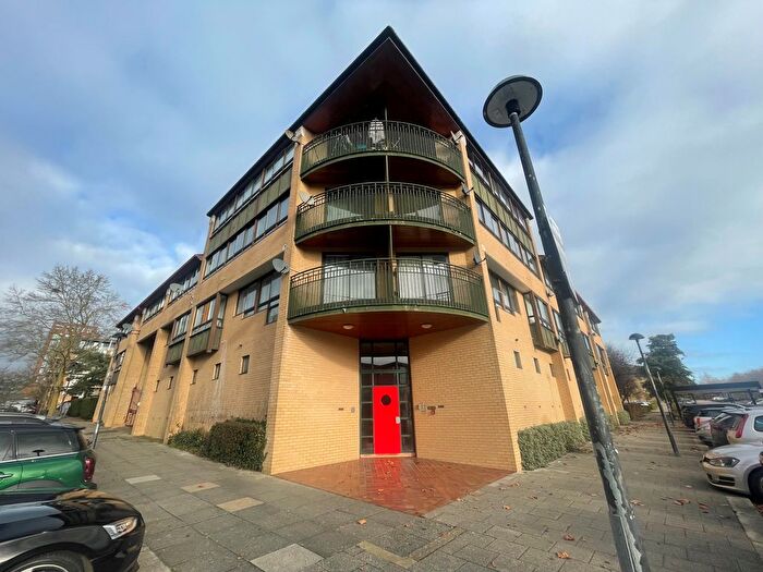 2 Bedroom Flat To Rent In South Fifth Street, Milton Keynes, MK9