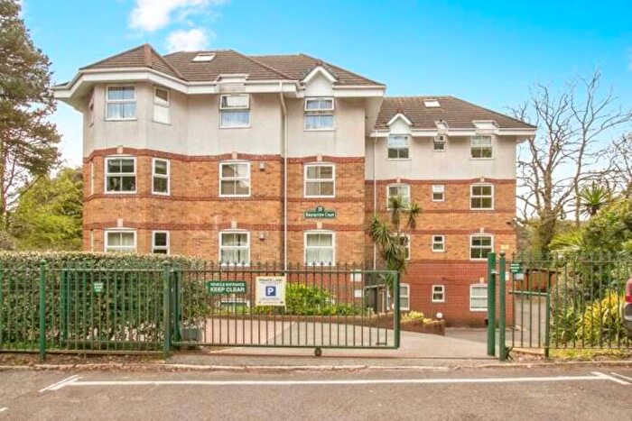2 Bedroom Flat To Rent In St. Stephens Road, Bournemouth, BH2