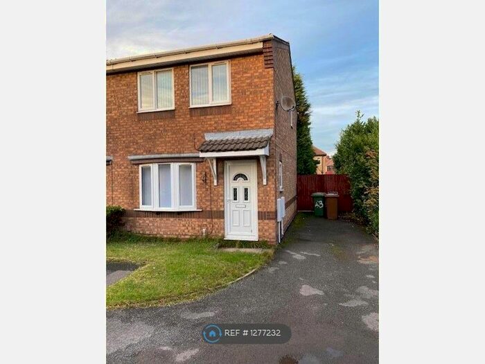 2 Bedroom End Of Terrace House To Rent In Ravensbourne Grove, Willenhall WV13