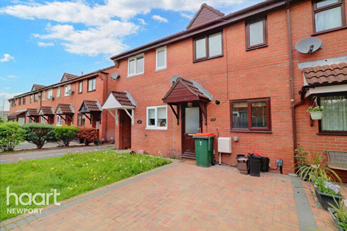 2 Bedroom Terraced House To Rent In Highbank, Newport, NP19