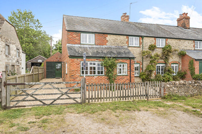 4 Bedroom End Of Terrace House For Sale In Baulking, Faringdon, Oxfordshire, SN7