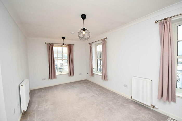 1 Bedroom Flat To Rent In School Road, Tornagrain, Inverness, IV2