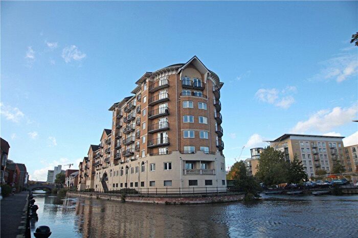 2 Bedroom Apartment To Rent In Blakes Quay, Gas Works Road, Reading, Berkshire, RG1