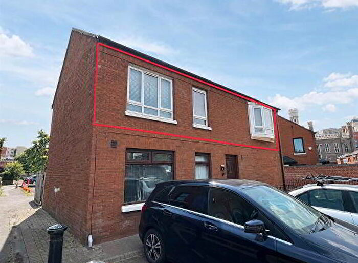2 Bedroom Apartments For Sale In Henrietta Street, Belfast, BT2