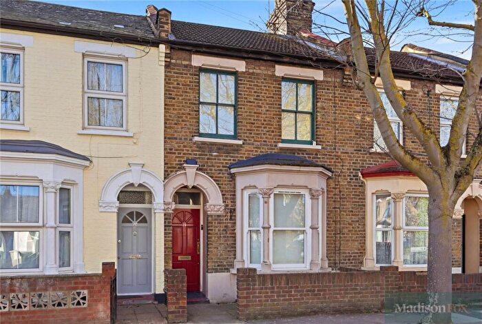 3 Bedroom Terraced House To Rent In Holbrook Road, London, Stratford, E15