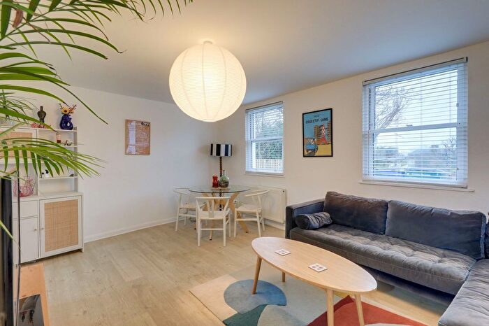 2 Bedroom Flat For Sale In St. German's Road, Forest Hill, SE23