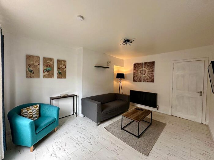 1 Bedroom Terraced House To Rent In Wishford Avenue, Nottingham, NG7