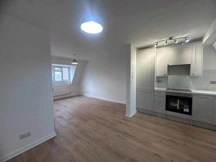 2 Bedroom Flat To Rent In Haydons Road, London, SW19