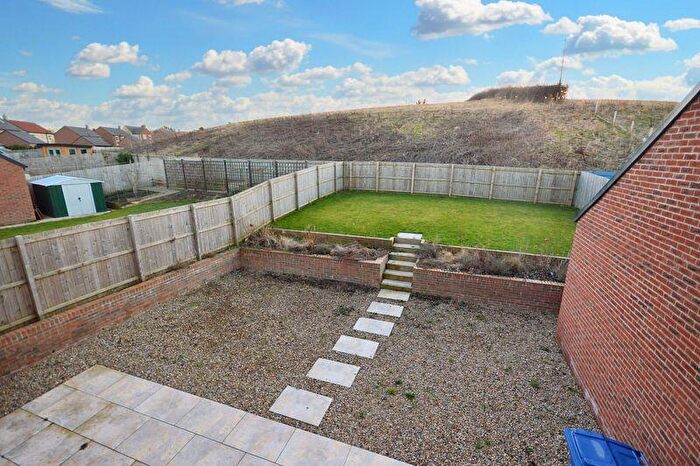 4 Bedroom Detached House For Sale In Somerset Avenue, Alnwick, NE66