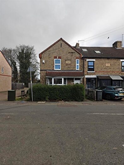 1 Bedroom Flat To Rent In New Road, Woodston, Peterborough, PE2