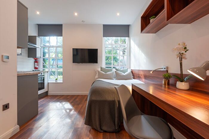 1 Bedroom Studio To Rent In Jesmond View, Newcastle, NE2