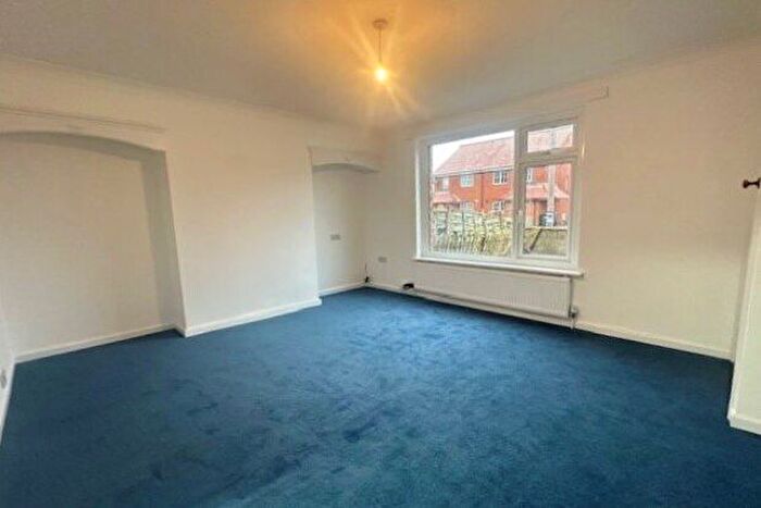 2 Bedroom Property To Rent In Winchelsea Road, Eastbourne, BN22
