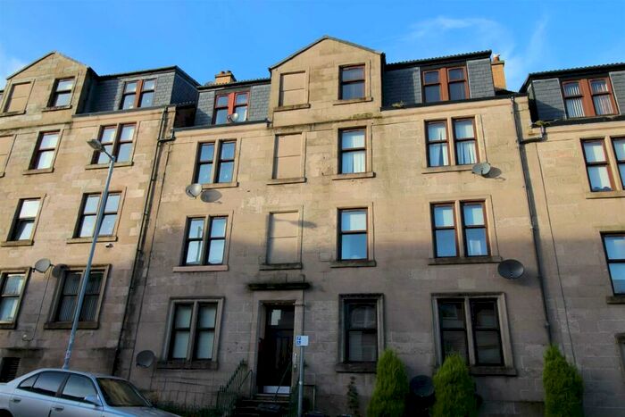 2 Bedroom Flat To Rent In Kelly Street, Greenock, PA16