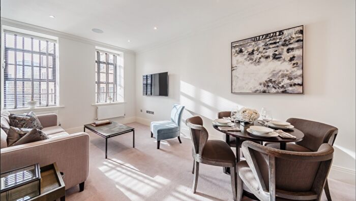 2 Bedroom Flat To Rent In Rainville Road, London, W6