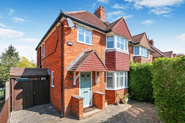 4 Bedroom Semi Detached House For Sale In Ashenden Road, Guildford, Surrey, GU2