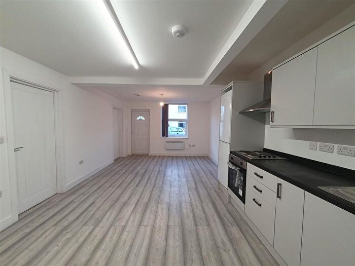 2 Bedroom Flat To Rent In Belvoir Road, Belvoir Road, LE67