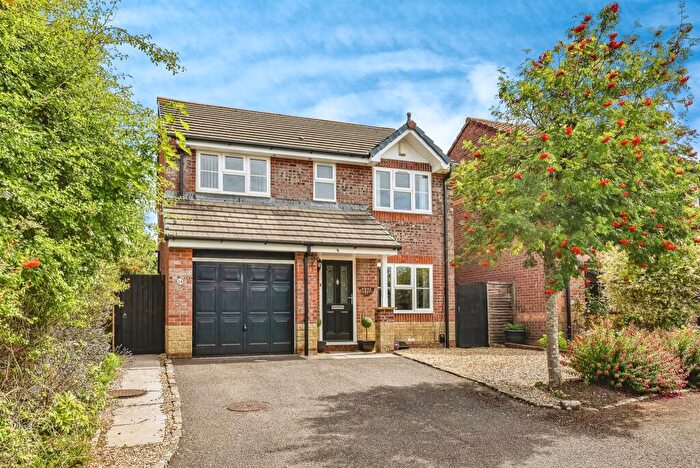 4 Bedroom Detached House For Sale In Eastwood Close, Frome, BA11