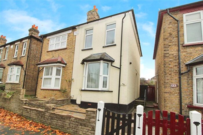 2 Bedroom Semi-Detached House To Rent In Malvern Road, Hornchurch, RM11