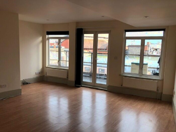 2 Bedroom Apartment To Rent In Elm Street, Ipswich, IP1