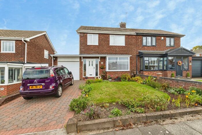 3 Bedroom Semi-Detached House For Sale In Warwick Drive, Washington, Tyne And Wear, NE37