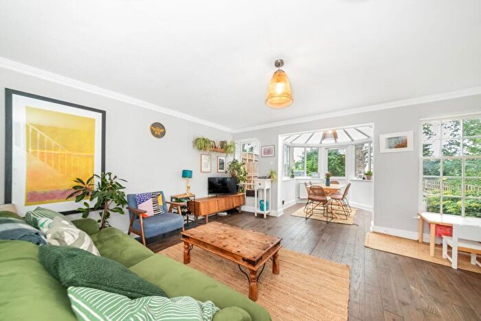 4 Bedroom Detached House For Sale In South Norwood Hill, London, SE25