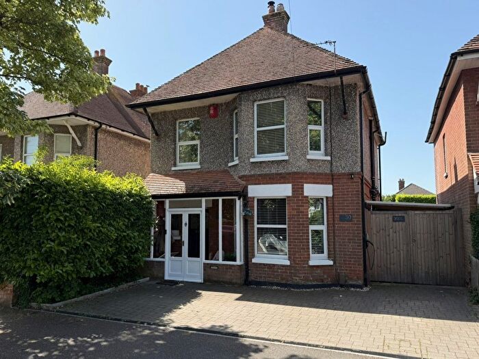 4 Bedroom Detached House For Sale In Cowper Road, Moordown, Bournemouth, BH9