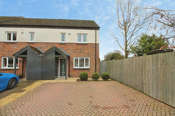 3 Bedroom End Of Terrace House For Sale In The Copse, Wetherby, LS23