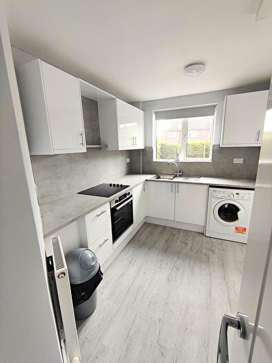 3 Bedroom Semi-Detached House To Rent In Laughton Way North, Ermine, LN2