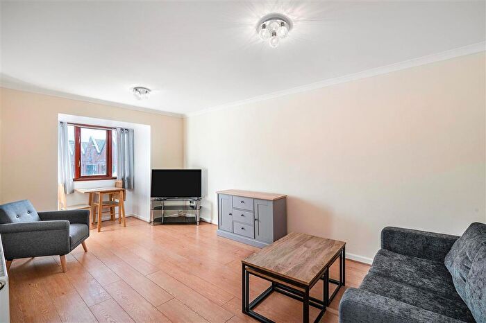 1 Bedroom Apartment To Rent In Abernethy Quay, Maritime Quarter, Swansea, SA1