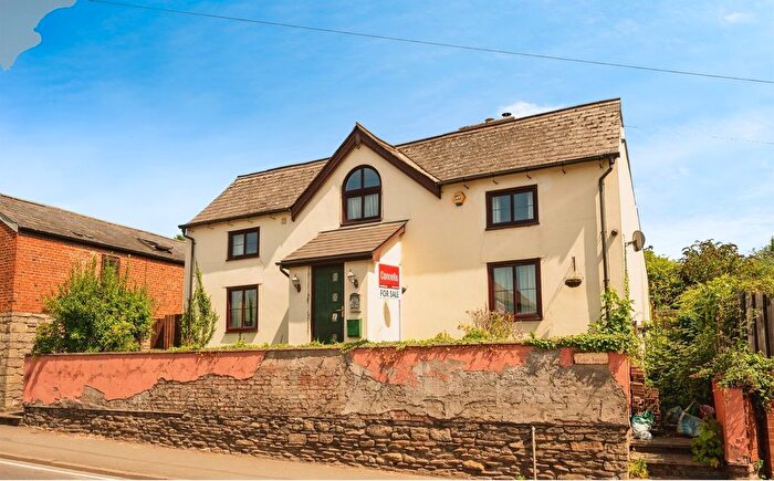 3 Bedroom Detached House For Sale In ., Holmer, Hereford, HR4