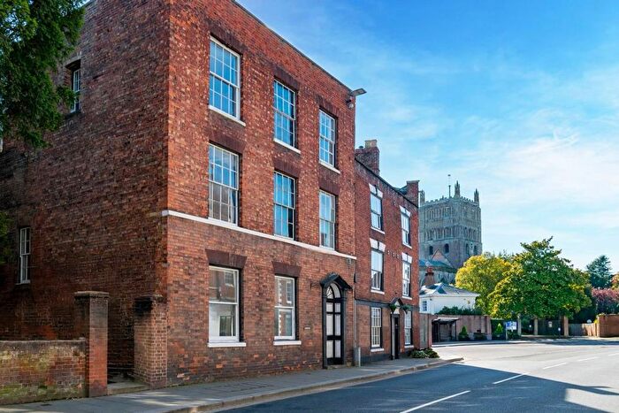 1 Bedroom Flat For Sale In Church Street, Tewkesbury, GL20