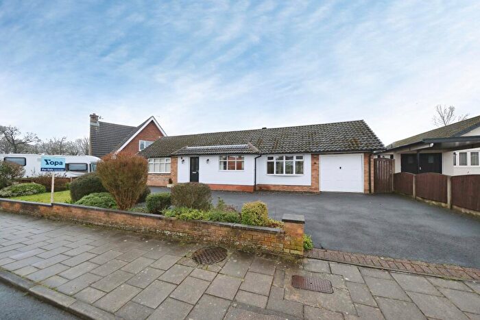 2 Bedroom Detached Bungalow For Sale In Woodside Avenue, Mansfield, NG18