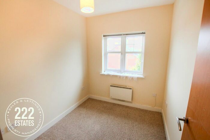 2 Bedroom Flat To Rent In Bradgate Close, Warrington, WA5
