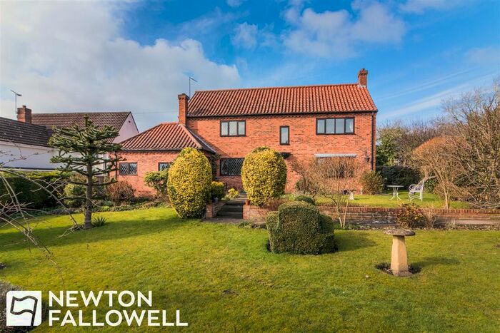 3 Bedroom Cottage For Sale In Great Lane, East Markham, Newark, NG22