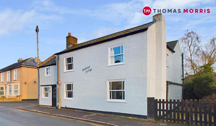 5 Bedroom Detached House For Sale In Church Street, Needingworth, St. Ives, Cambridgeshire, PE27