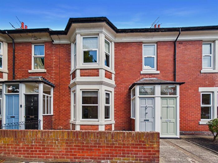 1 Bedroom Apartment To Rent In Washington Terrace, North Shields, NE30
