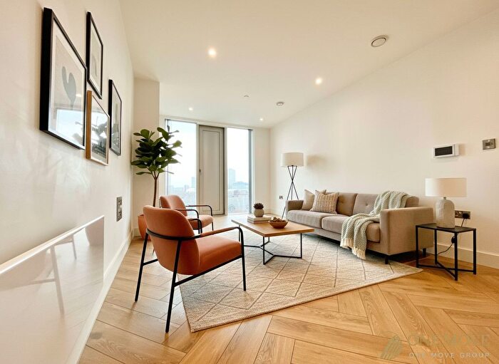 2 Bedroom Flat To Rent In Victoria Residence, Manchester, M15