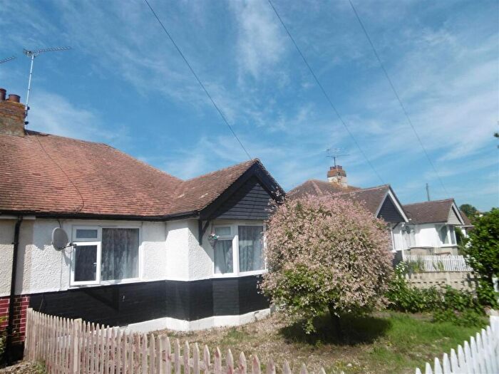 3 Bedroom Semi-Detached Bungalow To Rent In Goodwin Avenue, Whitstable, CT5