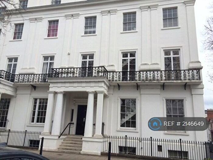 2 Bedroom Flat To Rent In Clarendon Square, Leamington Spa, CV32