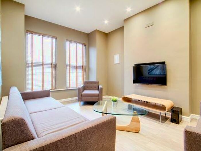 6 Bedroom Terraced House To Rent In Borrowdale Road, Liverpool, L15