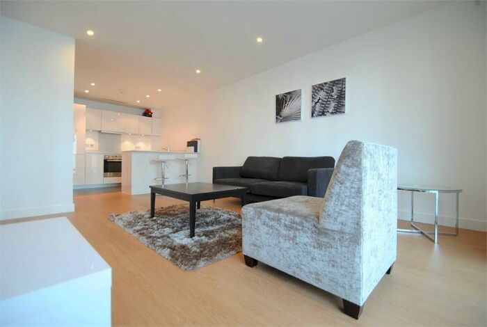 1 Bedroom Apartment To Rent In Keats Apartments, Saffron Central Square, Croydon, CR0