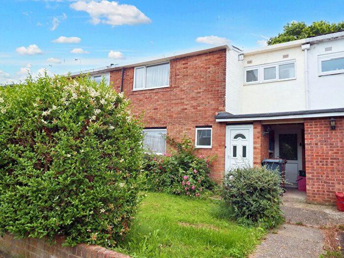 3 Bedroom Terraced House For Sale In Long Leaves, Stevenage, Hertfordshire, SG2