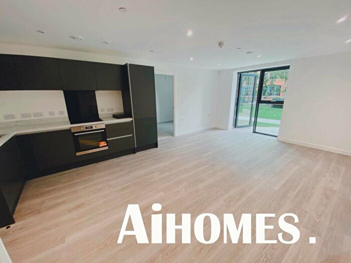 2 Bedroom Flat To Rent In Downtown, Woden Street, Salford, M5